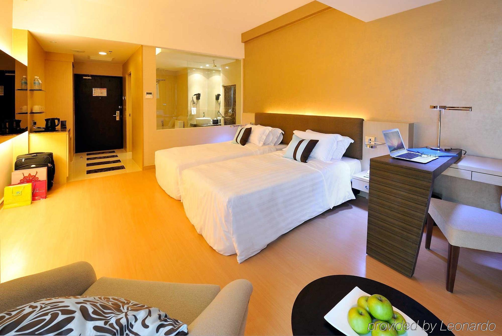 The Klagan Regency 1Borneo Hotel Kota Kinabalu Room photo